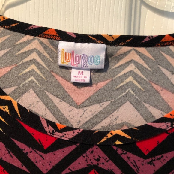 Lula Roe - Picture 2 of 2